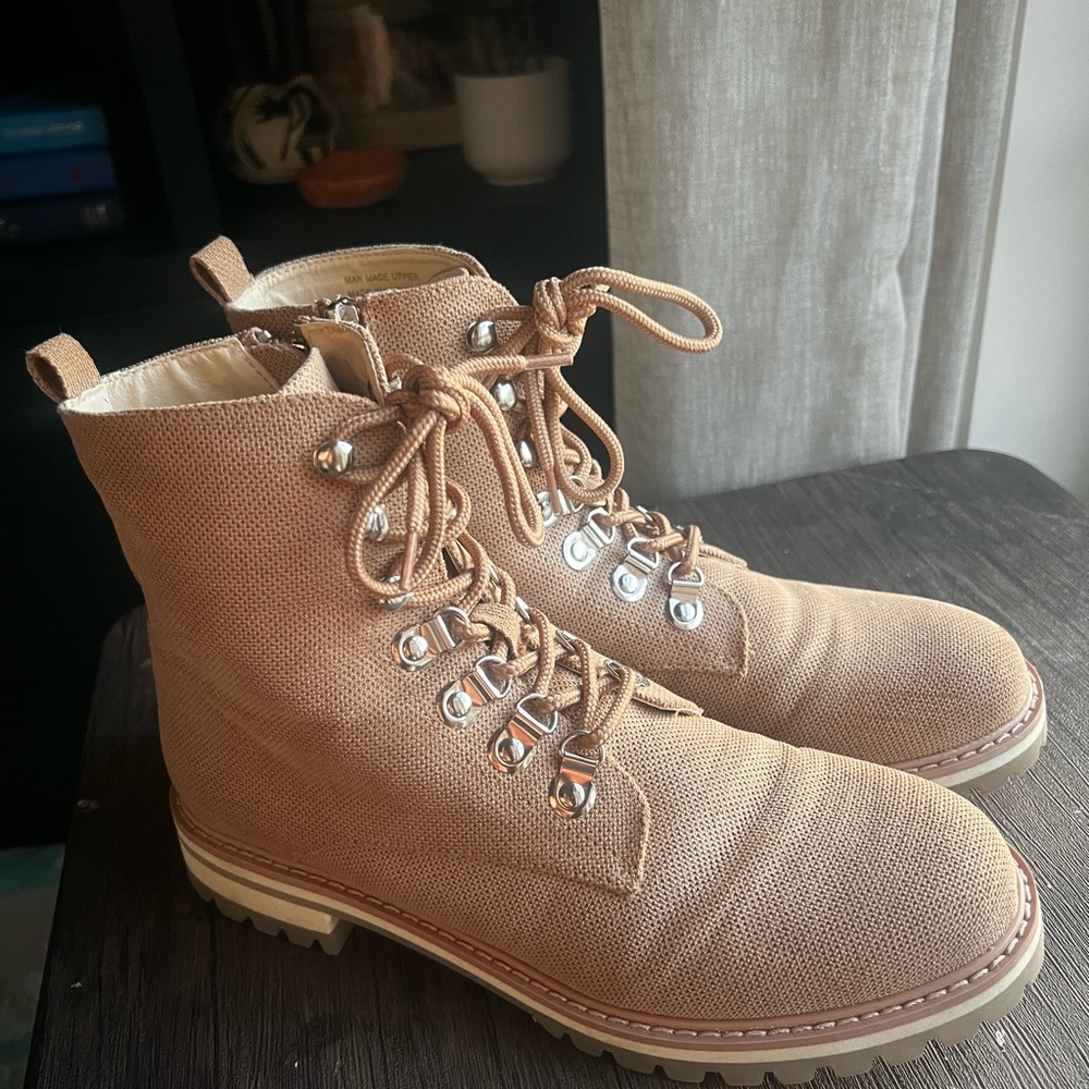 Oasis Society Boots, Women’s Size 9